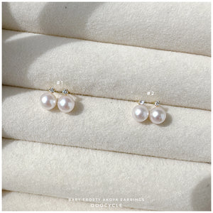 Baby Frosty, Akoya earrings