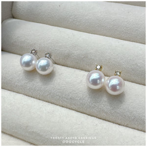 F r o s t y, Akoya earrings